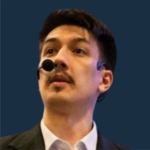 VÍCTOR BARRIONUEVO  <br> <i><small>Data-driven Chief of Operations @ Wobax. Especializado en negocios internacionales de Servicios Basados en el Conocimiento.</small></i> 
