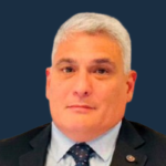 PABLO PARDAL <br> <i><small>Despachante de aduana con más de 30 años de experiencia. Ex Vicepresidente del CDA y actual asesor de CD del CDA. Candidato a Vicepresidente del CDA,  en las elecciones de noviembre próximo Titular de ParVer SRL  - Soluciones para el comercio exterior.</small></i> 