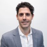 Facundo González<br />
<i> <small>Analista Economía y Finanzas  - CPN - Jefe de Economía Grupo AIRE - Especializado en periodismo económico y de negocios.</small></i>