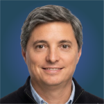 Adrián Albiñana<br />
<i> <small>Despachante de Aduana, Consultor en Régimen Aduanero - Socio titular ADuComex: Aduana, Comercio Exterior y Logística </small></i>