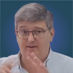 Guillermo Luis Rossi <br />
 <i> <small> Ingeniero Agrónomo | MSc Agronegocios Coordinador General en Relaciones Internacionales · SENASA / Coordinador de Puertos y Aeropuertos / Consultor Internacional / Director de Certificación Fitosanitaria / Vicepresidente SENASA </small></i>